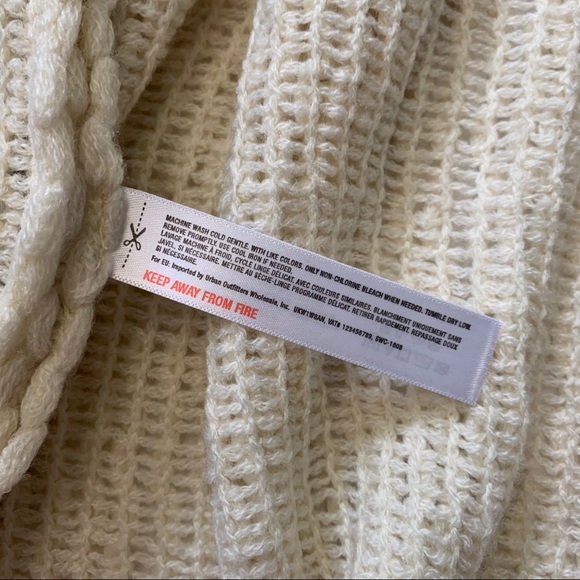 Anthropologie Crochet Kimono - Picture 6 of 8